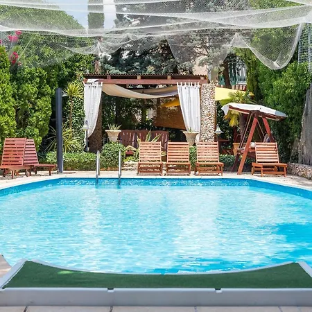 Luxury With A Swimming Pool - 13374 Вилла *