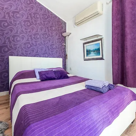 Luxury With A Swimming Pool - 13374 *