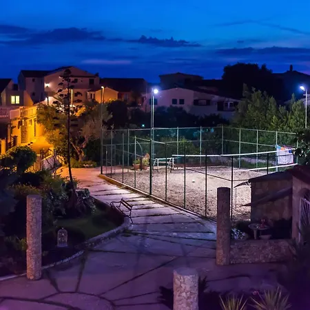 Luxury With A Swimming Pool - 13374 Vila *