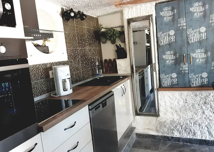 Luxury With A Swimming Pool - 13374 Villa *