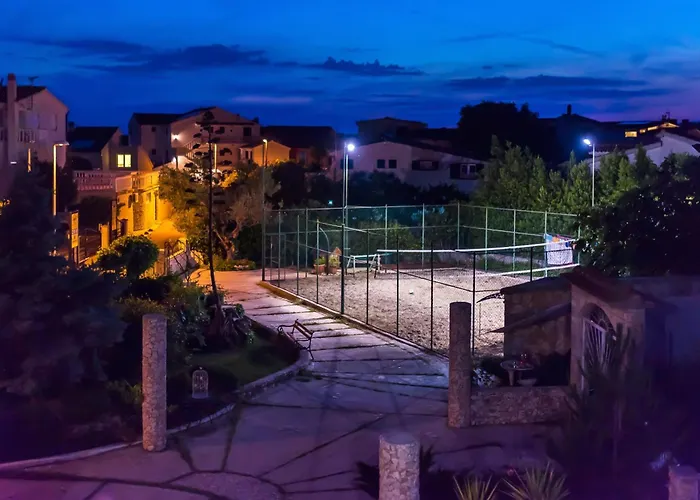 Luxury With A Swimming Pool - 13374 Villa *