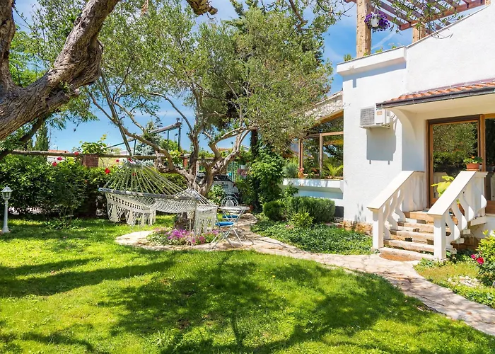 Luxury With A Swimming Pool - 13374 Villa Rogoznica (Sibenik-Knin)